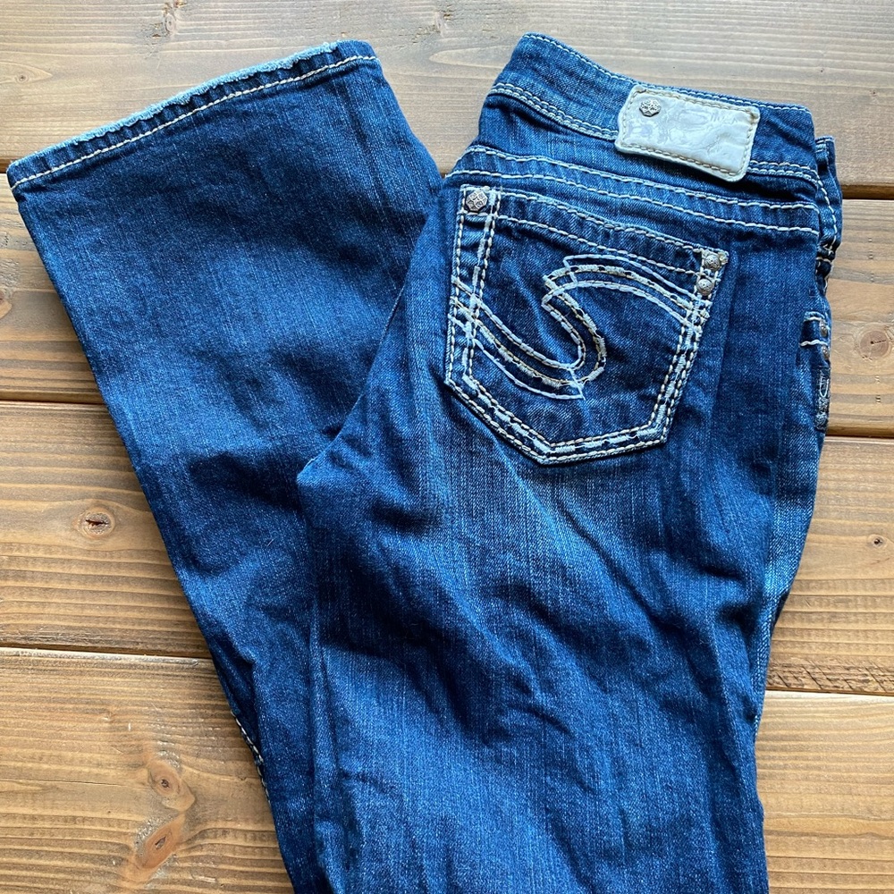 Hardly worn boot cut Silver brand jeans
